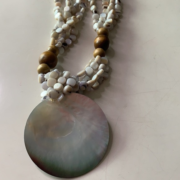 Abalone shell pendant Natural elements beaded necklace multi layer - Picture 4 of 6